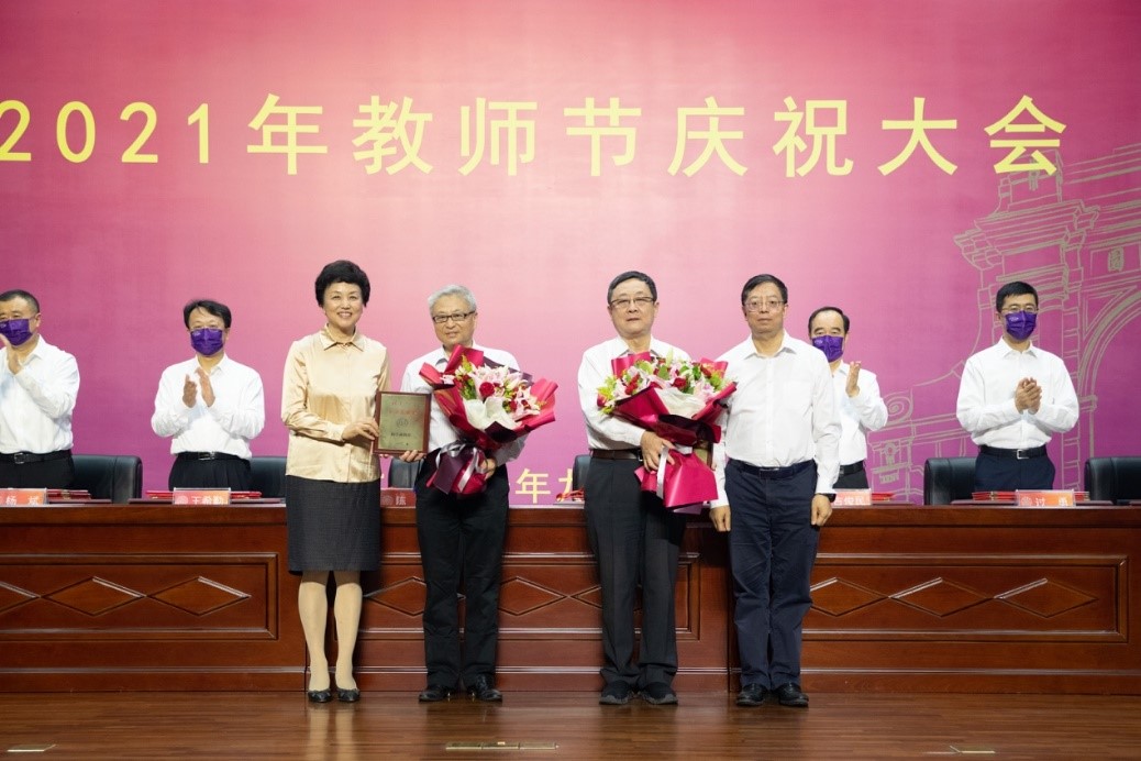 中国·BB贝博艾弗森(股份)有限公司-官方网站