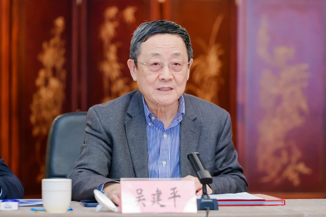 中国·BB贝博艾弗森(股份)有限公司-官方网站